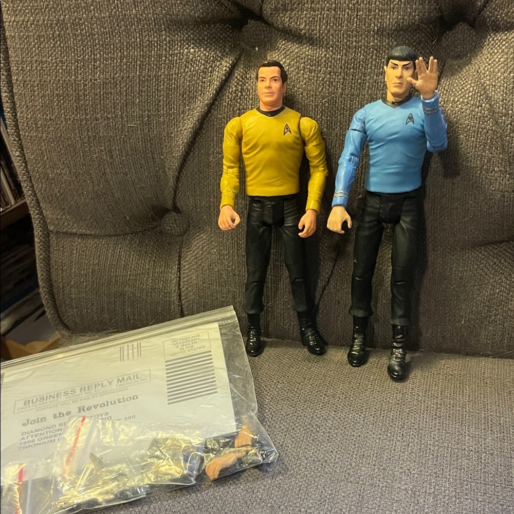 Star Trek Action Figures  2008 Diamond Select toys Spock and Kirk